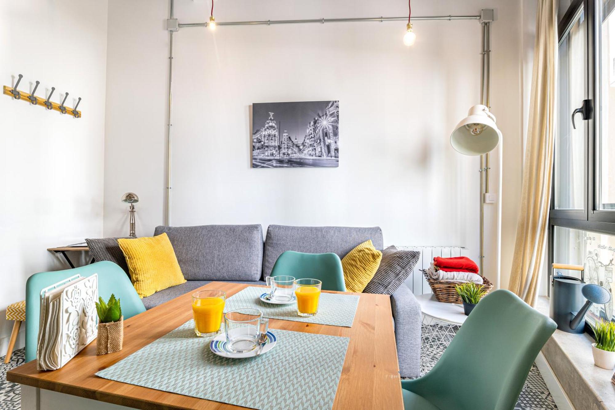 Vintage Apartment Near Puerta Del Sol Madrid Extérieur photo