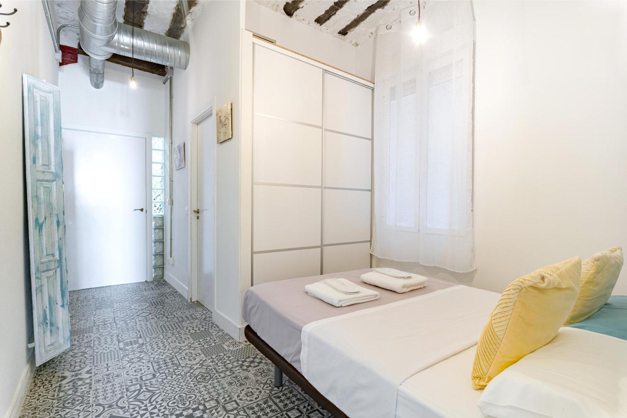 Vintage Apartment Near Puerta Del Sol Madrid Extérieur photo