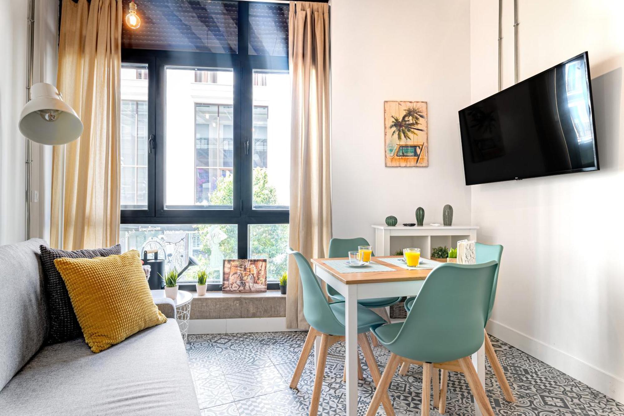 Vintage Apartment Near Puerta Del Sol Madrid Extérieur photo