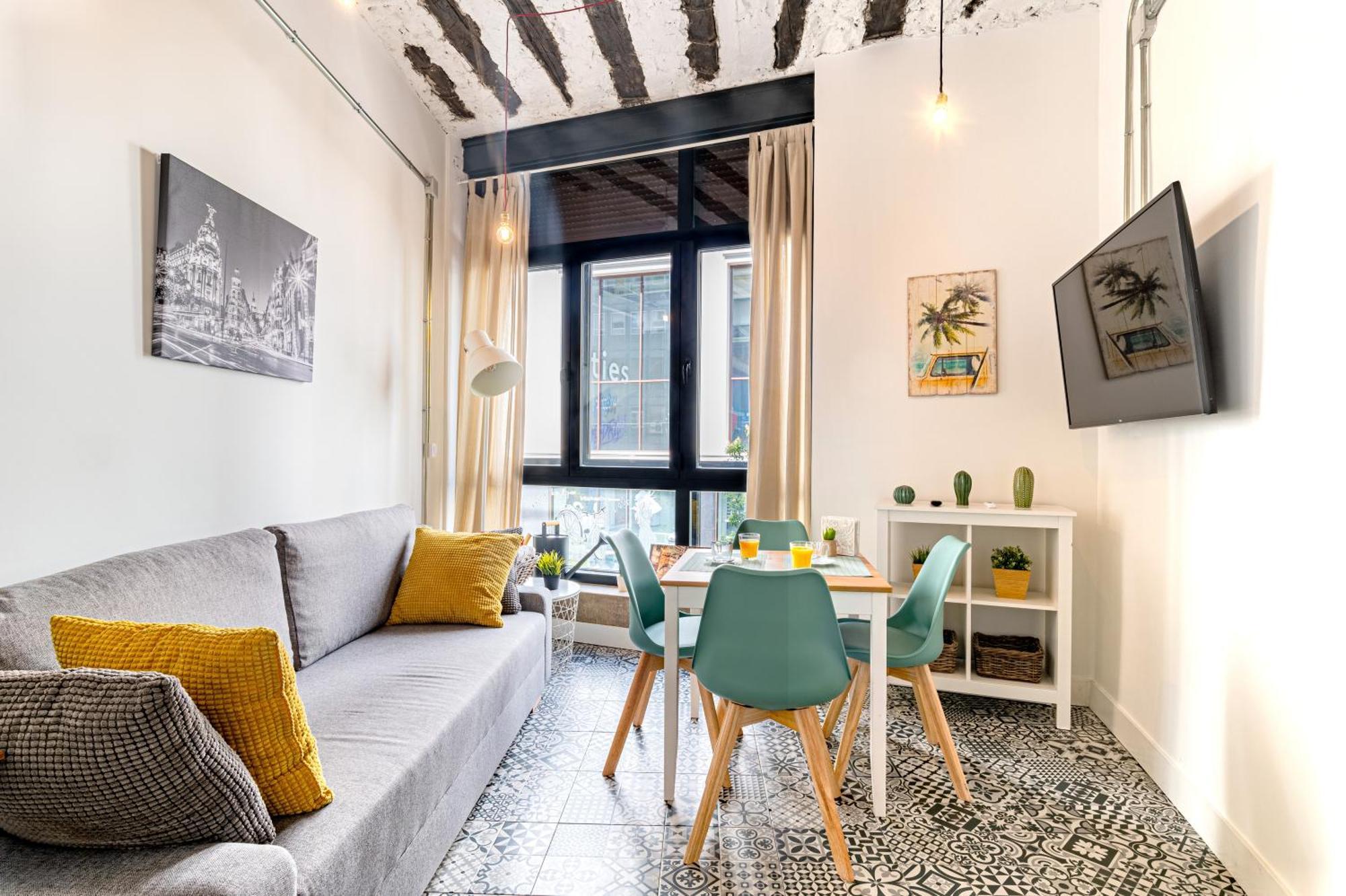 Vintage Apartment Near Puerta Del Sol Madrid Extérieur photo