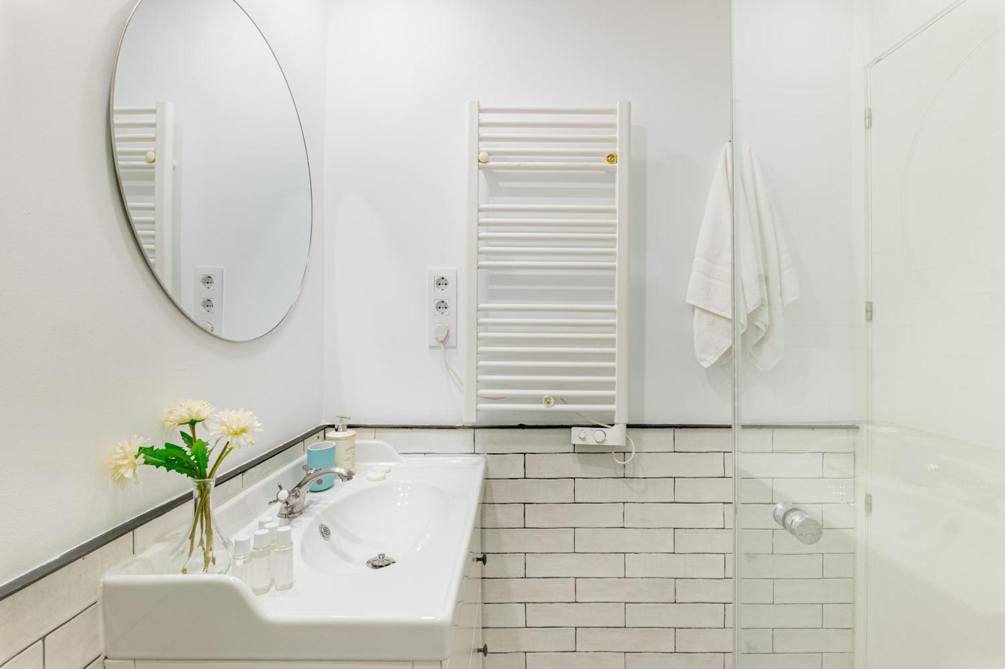 Vintage Apartment Near Puerta Del Sol Madrid Extérieur photo